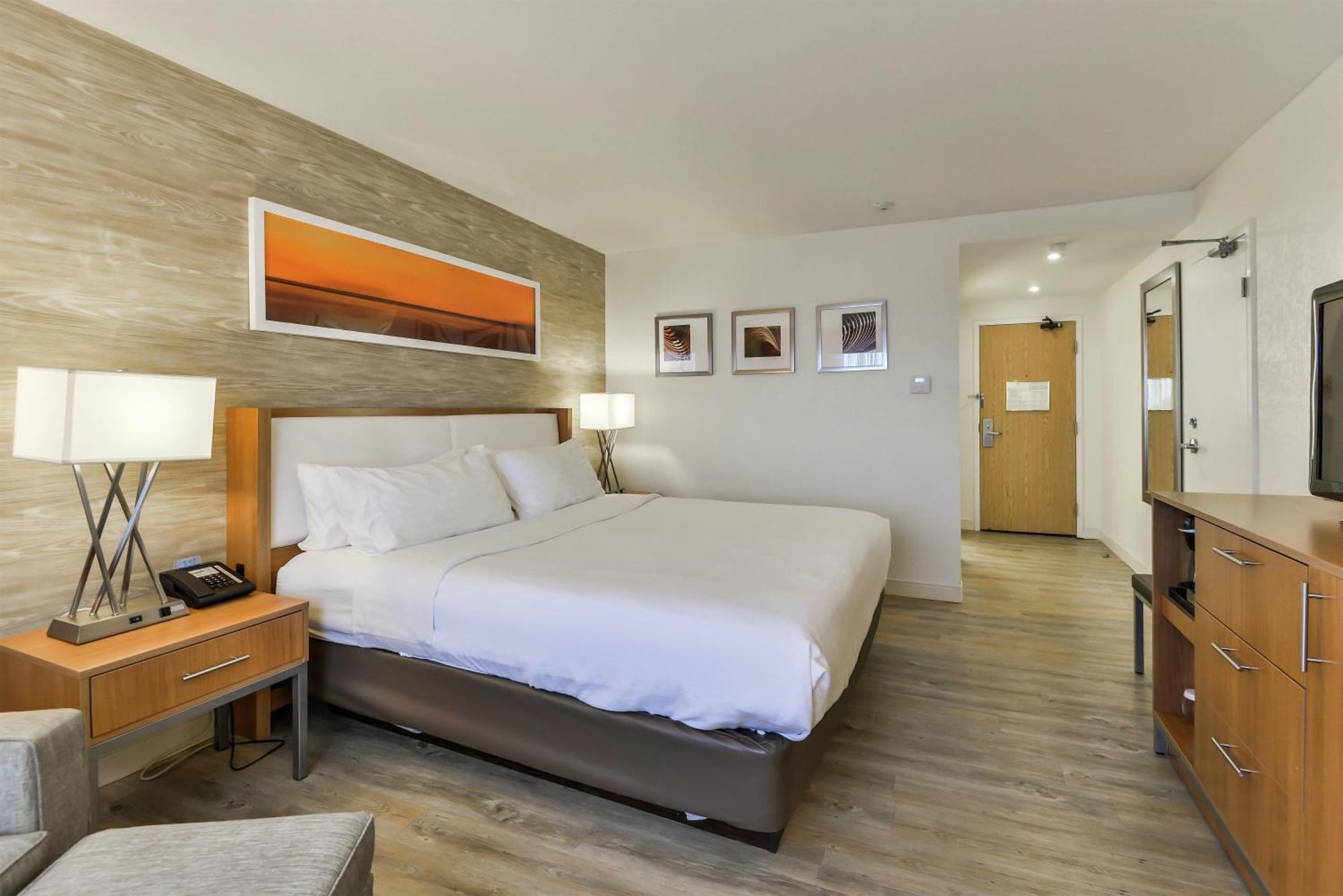 King Room Hearing Access